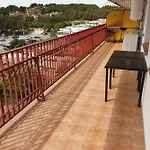 Sixth Floor 아파트